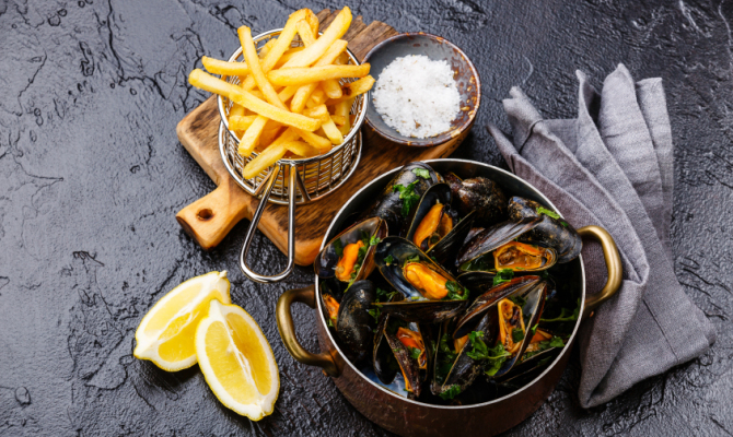 Moules Et Frites Le Cozze Alla Belga