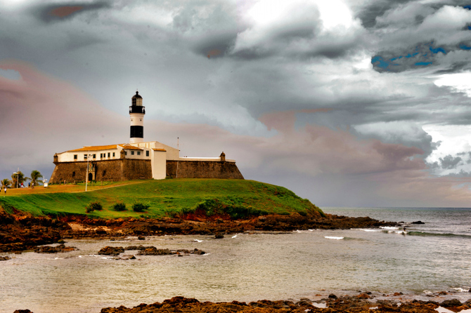 Faro sulla costa brasiliana