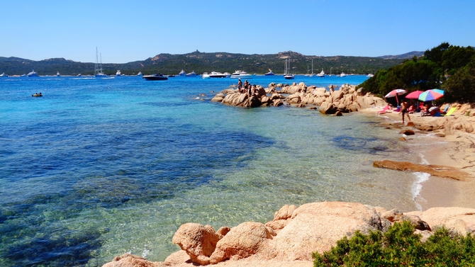 Spiaggia Capriccioli, Arzachena, Olbia-Tempio