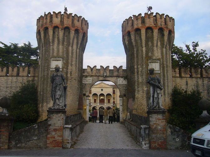 Castello di Roncade
