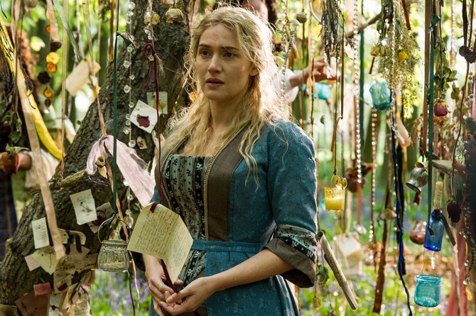 Kate Winslet è la giardiniera di Versailles in Le regole del caos