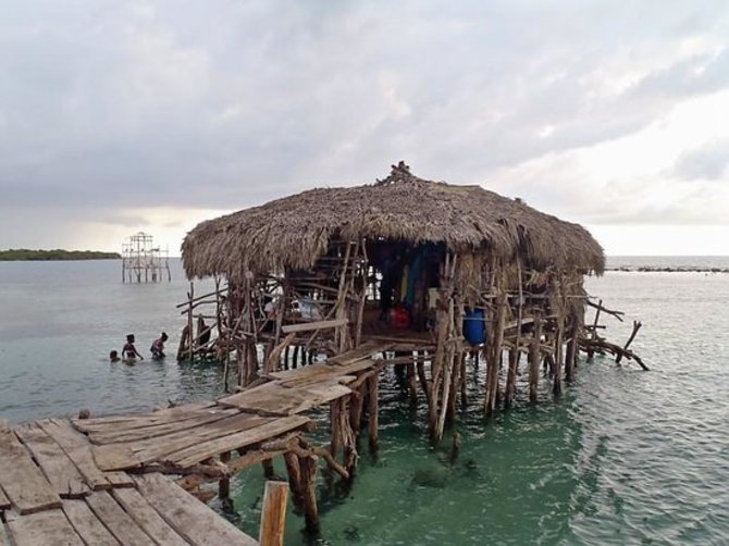 Pelican Bar