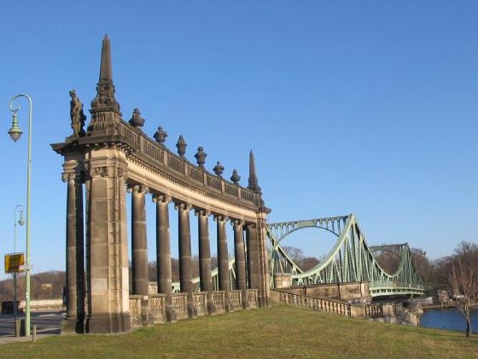 L'ingresso del Ponte di Glienicke