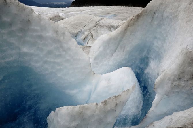 Mendelhell Glacier Cave