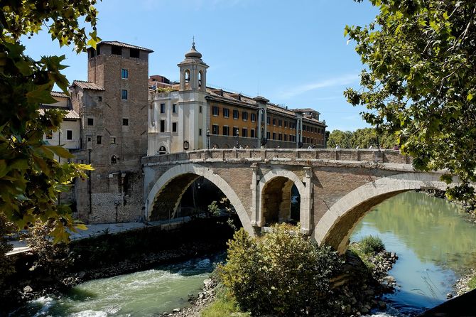 Ponte Fabricio