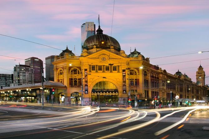 7 Southern Cross Station