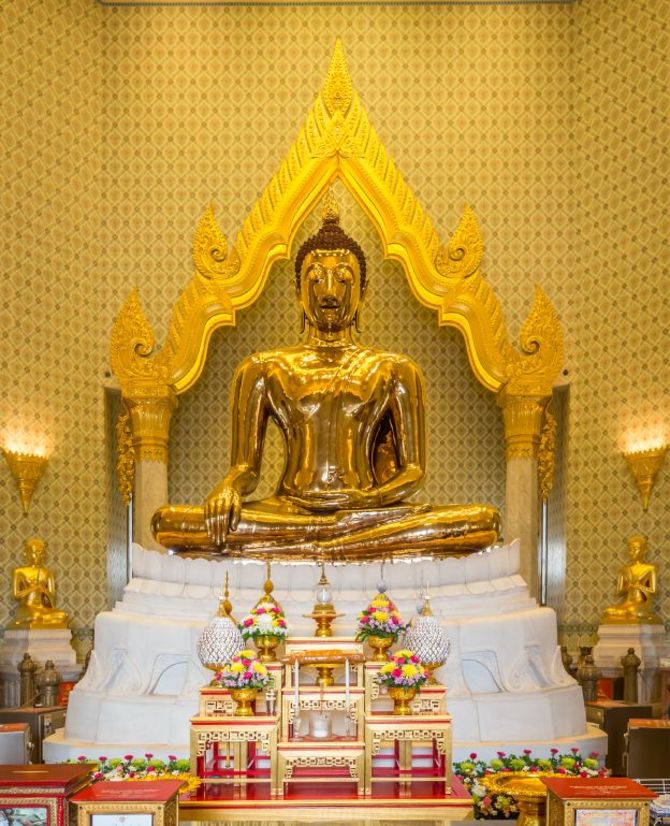 Wat Traimit