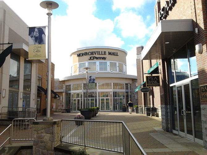 Monroeville Mall - Zombi