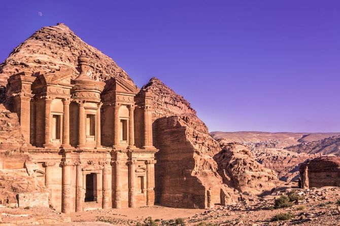 Visitare Petra, un'antica metropoli