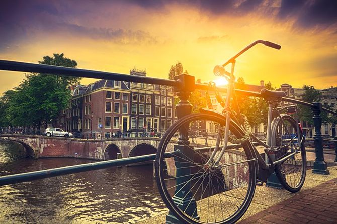 4 Amsterdam