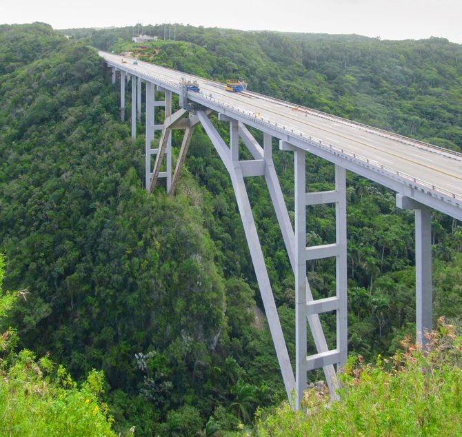 Ponte di Bacunayagua