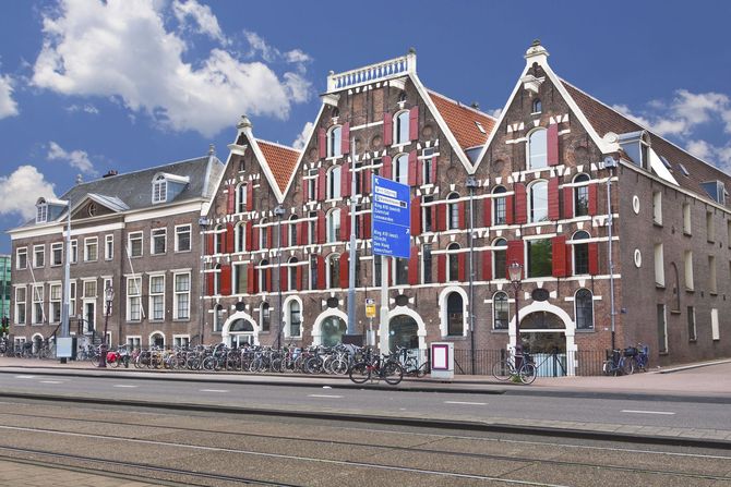 10 Amsterdam