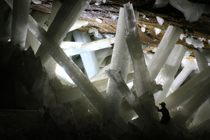 La grotta dei cristalli