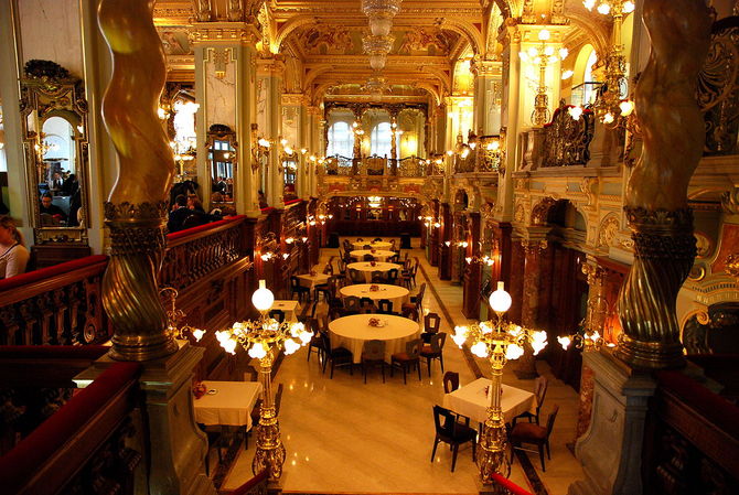 10 Café Gerbeaud