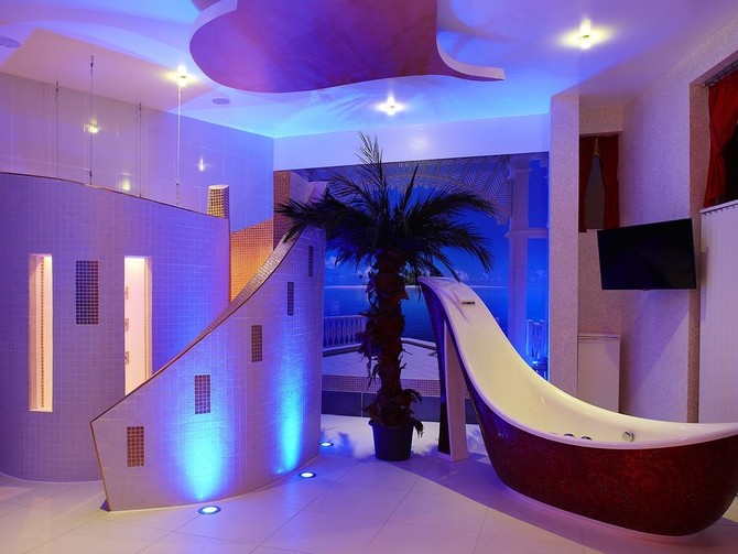 Diamond Deluxe Suite Relax, Francoforte, Germania