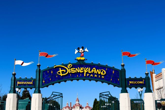 1 25 anni di Disneyland