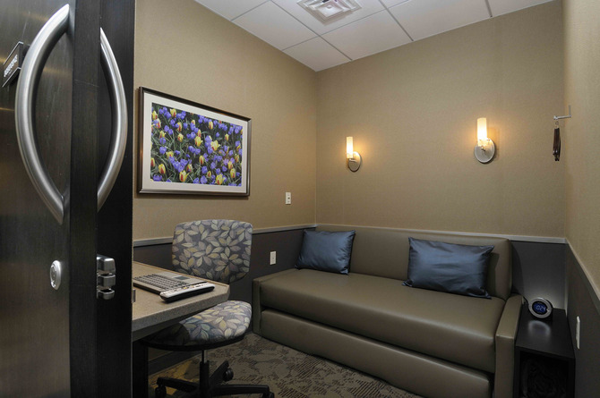 Minute Suites - Philadelphia International Airport