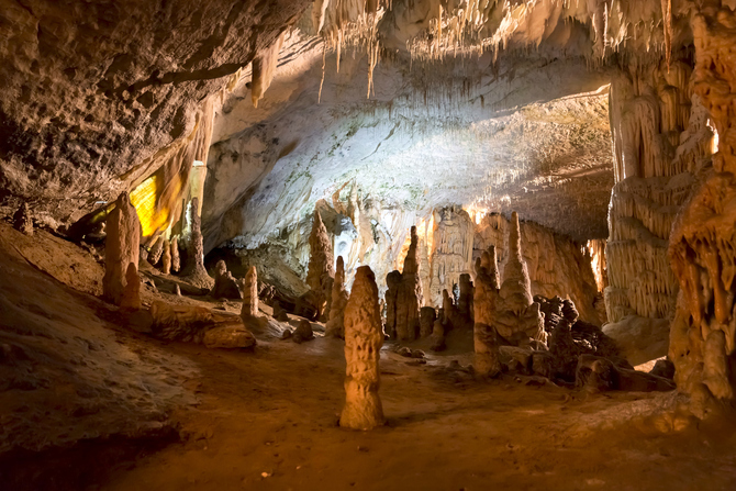 Grotte da sogno in Europa