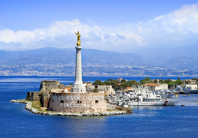 Messina, la 'Porta'