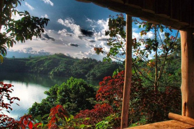 Lyantode, Uganda
