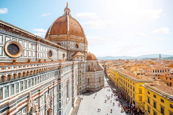 2.	Firenze