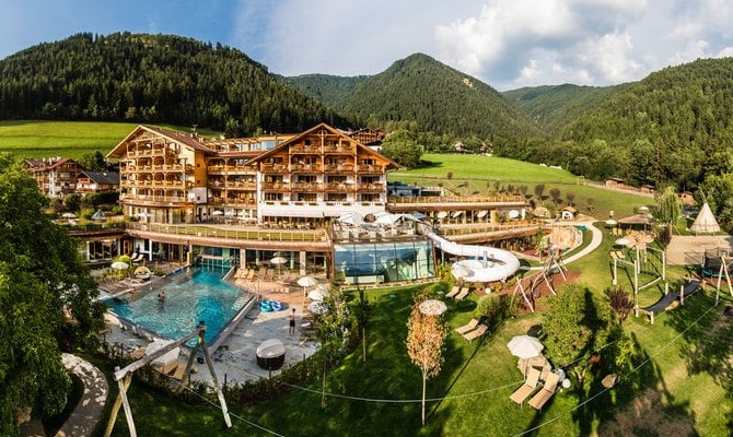 Family Hotel di Luson