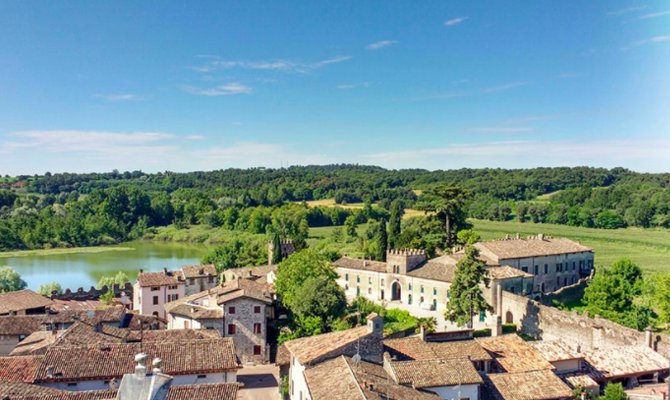 Un Piccolo Paradiso Lombardo Di Nome Castellaro Lagusello