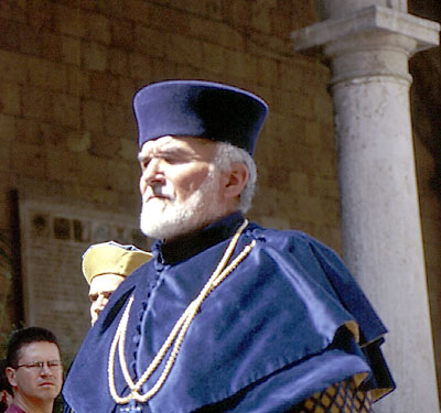 Un alto dignitario