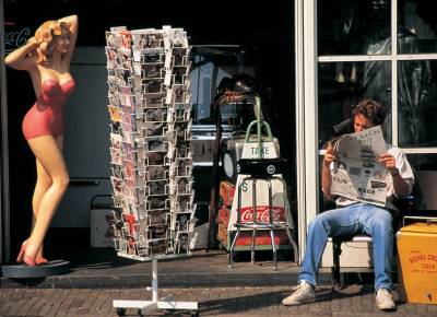 Amsterdam  red e fashion