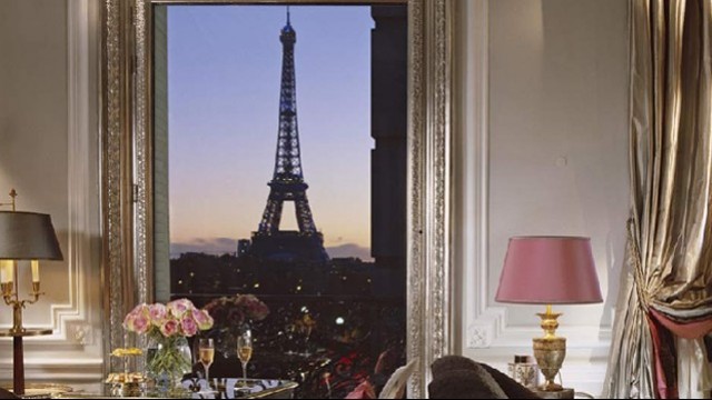 Parigi, Hotel Plaza Athenee