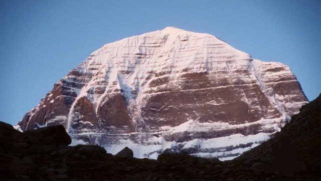 Alba sul Kailash