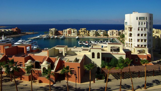 Aqaba case sul mare