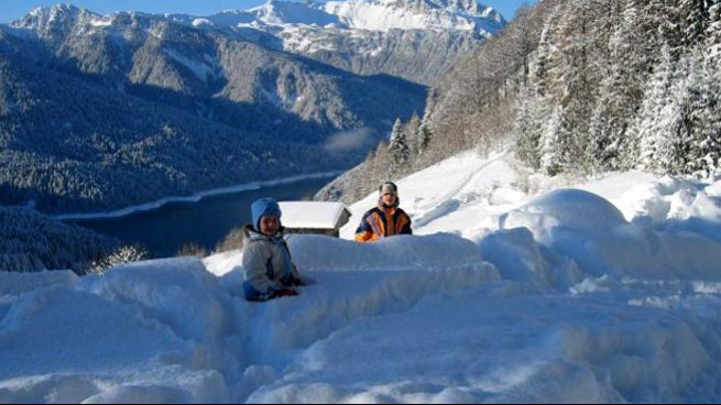 Carnia Lago di Sauris con la neve