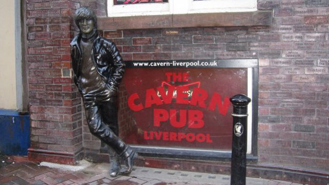 Statua di John Lennon &amp;#45; Liverpool