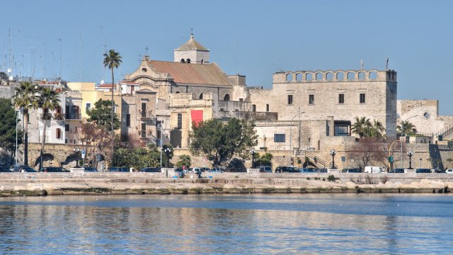 Bari