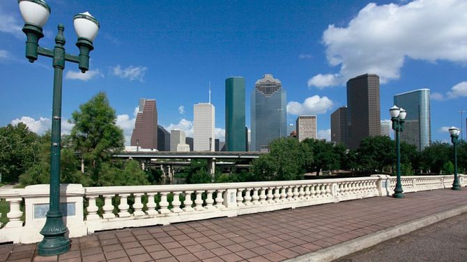 sabine street bridge houston