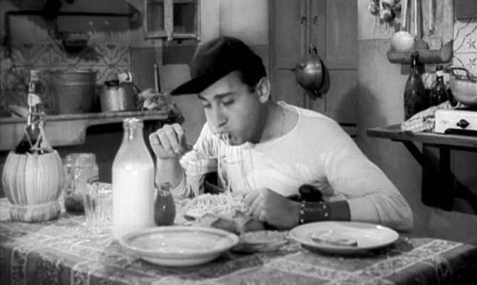 alberto sordi macaroni bucatini un americano a roma<br>