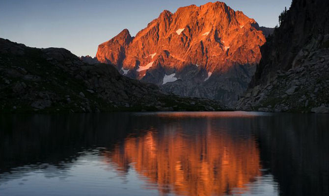 monte argentera tramonto lago piemonte montagna