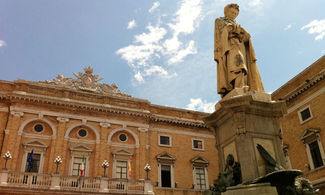 Recanati: innamorarsi sul colle dell'Infinito di Leopardi