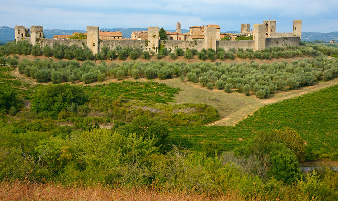 Toscana, veduta di Monteriggioni