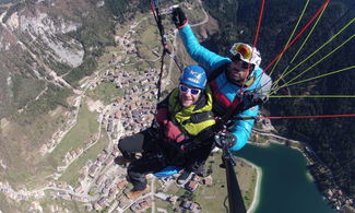  Scuola di parapendio