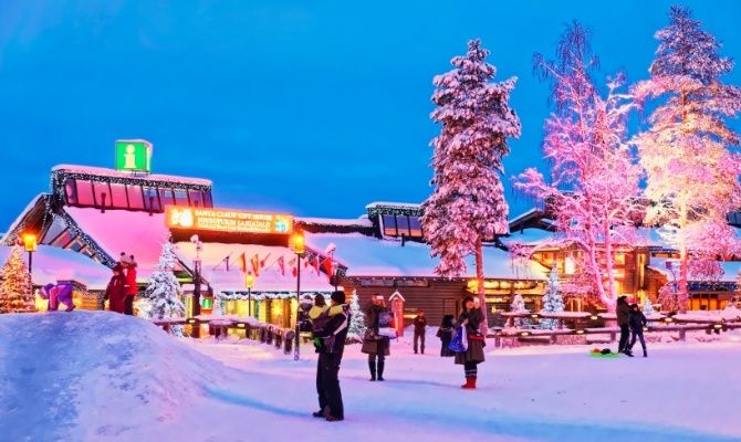 Villaggio Di Natale Lapponia.Rovaniemi A Casa Di Babbo Natale