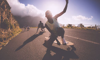 A scuola di skateboard sulle Alpi francesi