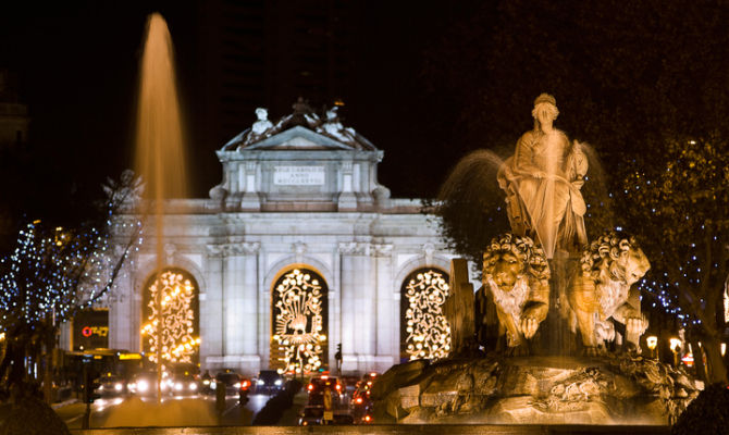 Natale A Madrid.Natale Speciale A Madrid Con Le Luminarie