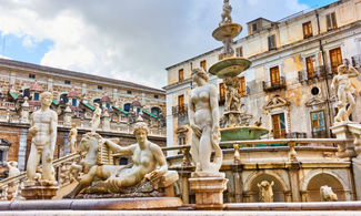 A Palermo in Piazza della Vergogna 