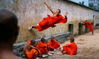 Friuli: i viaggi  Senza Confine  di McCurry 