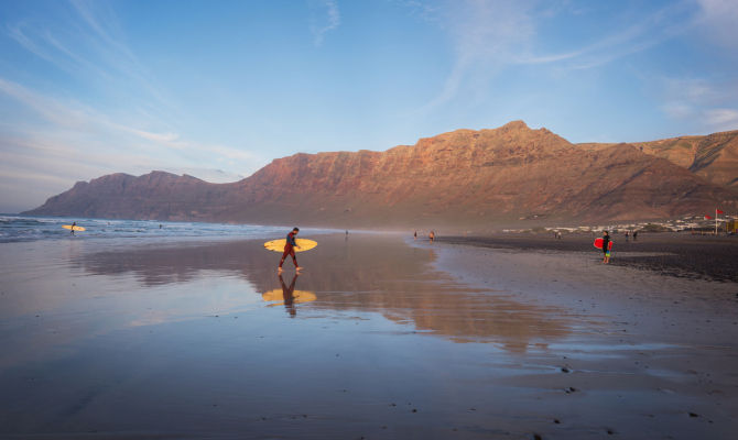 Lanzarote, tra surf e SUP