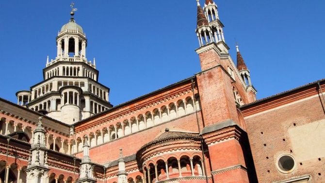 Pavia