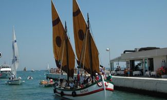 Mare in festa a Riccione tra regate e processioni