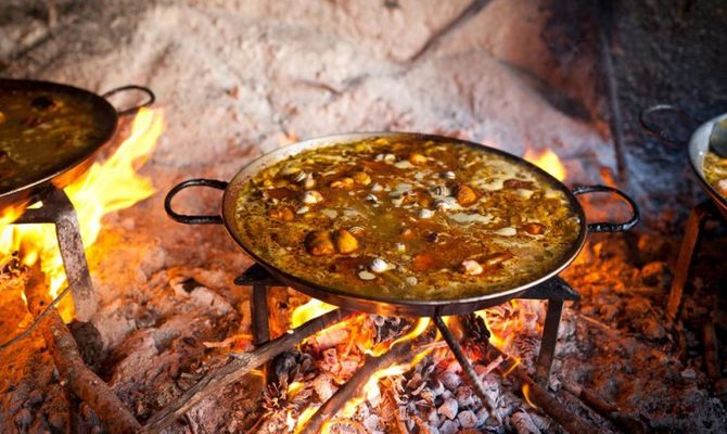 Valencia paella